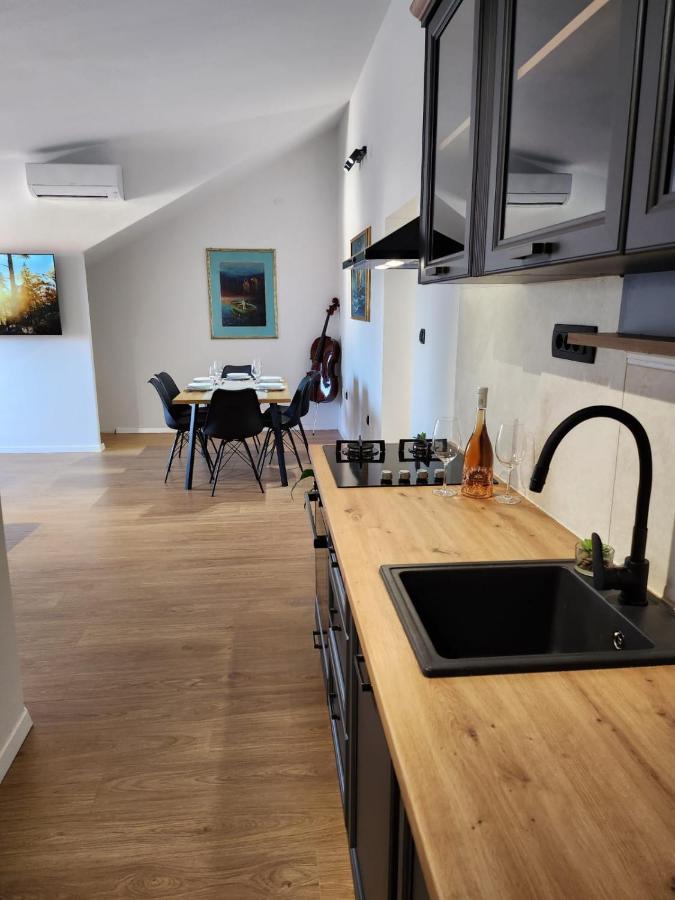 Apartman Libra Kaštela Buitenkant foto