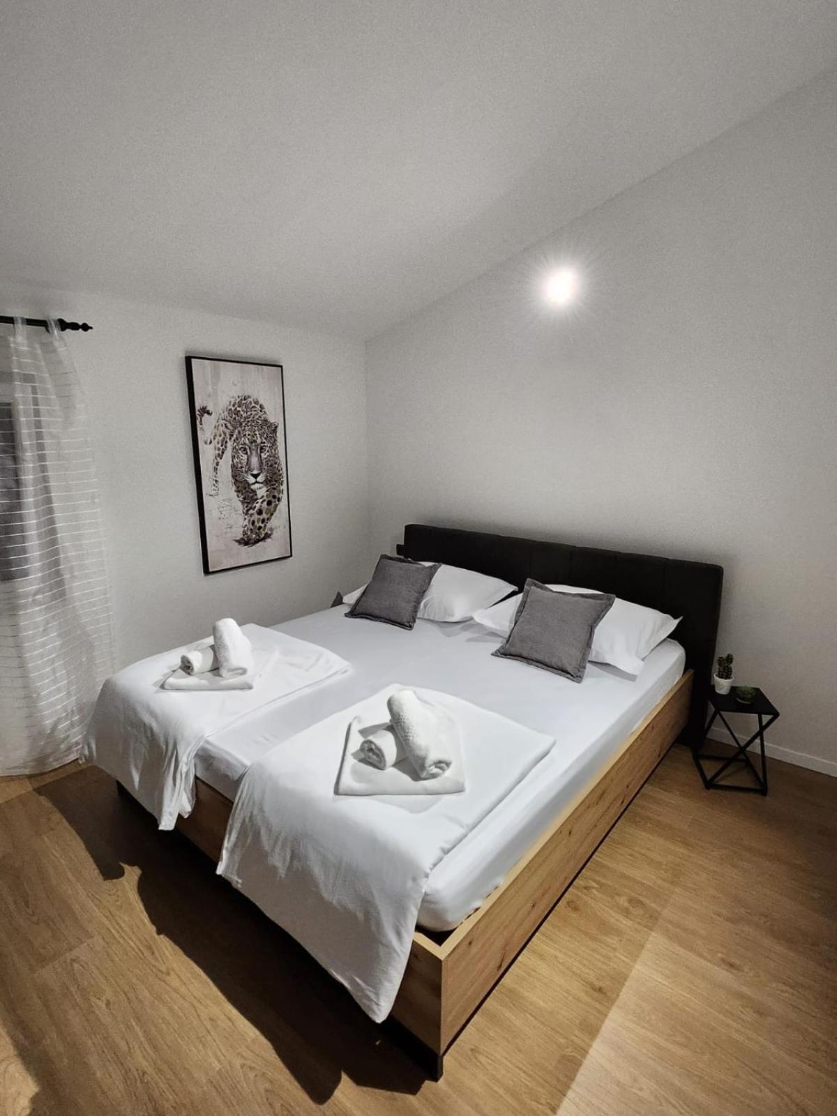 Apartman Libra Kaštela Buitenkant foto